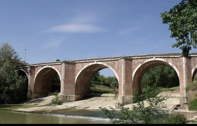La Sosta - Intero Appartamento Ponte d'Arbia ภายนอก รูปภาพ